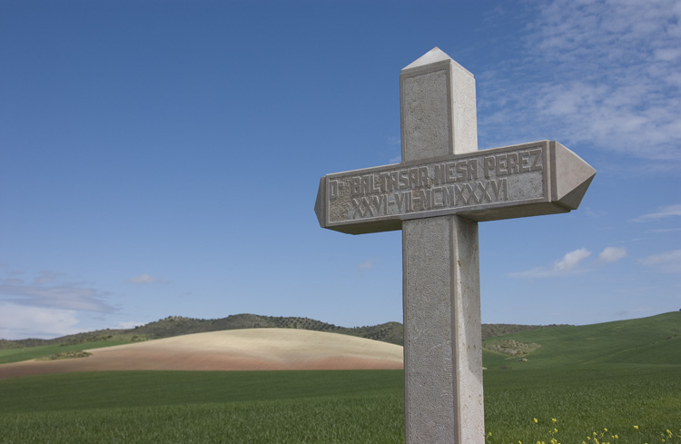 Cross near Ardales March 2009