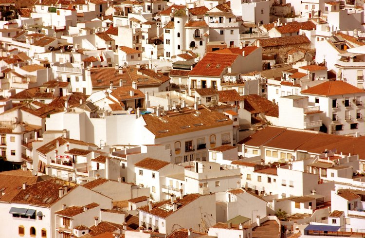 Close up view of Ojen, Málaga August 2007